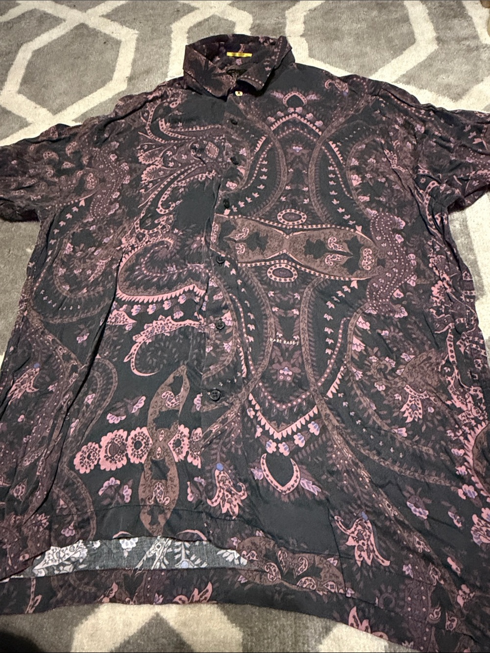 Men’s medium rare rabbit black & pink paisley button up